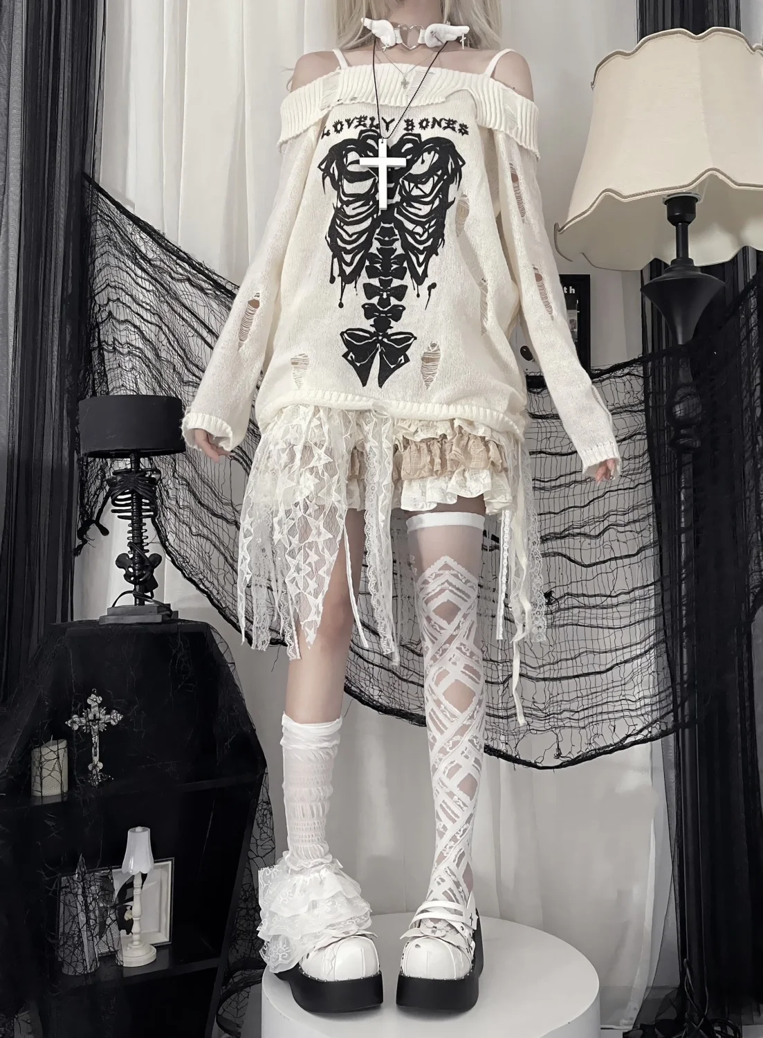 Knitted White Pullover with Skeleton - 4