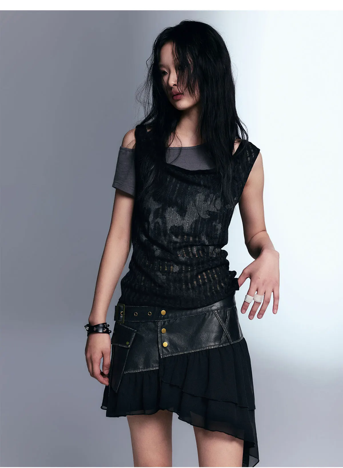 Grunge Black Two-piece T-shirt - 4