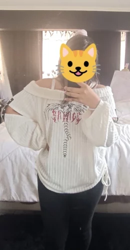 Gothic Print White Pullover photo review