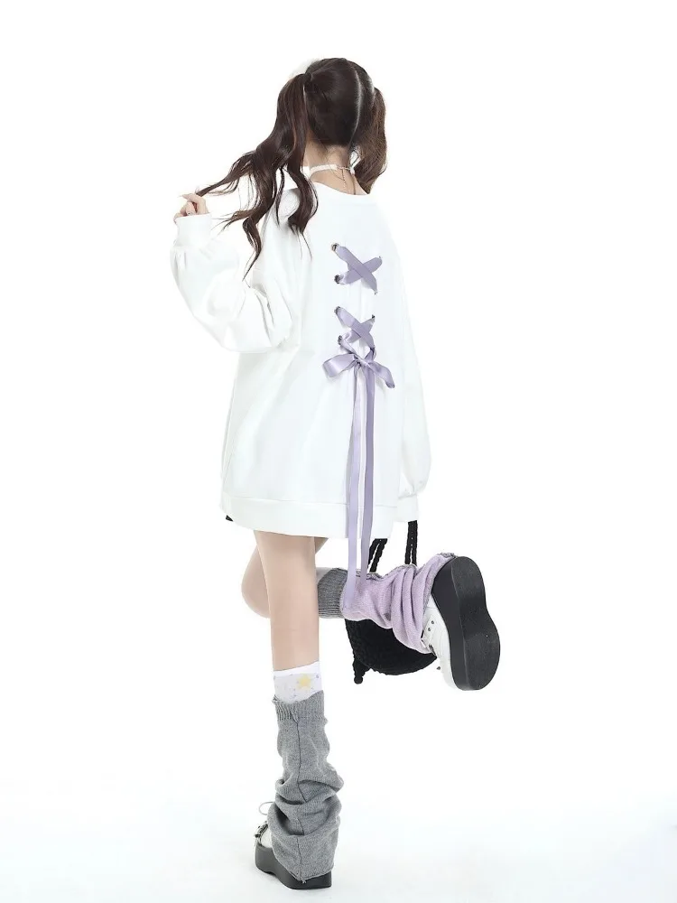 Kawaii Sweatshirt with a bow and lacing - 3