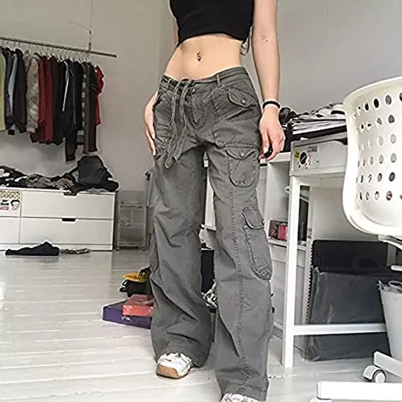 Baggy Cargo Pants - 10