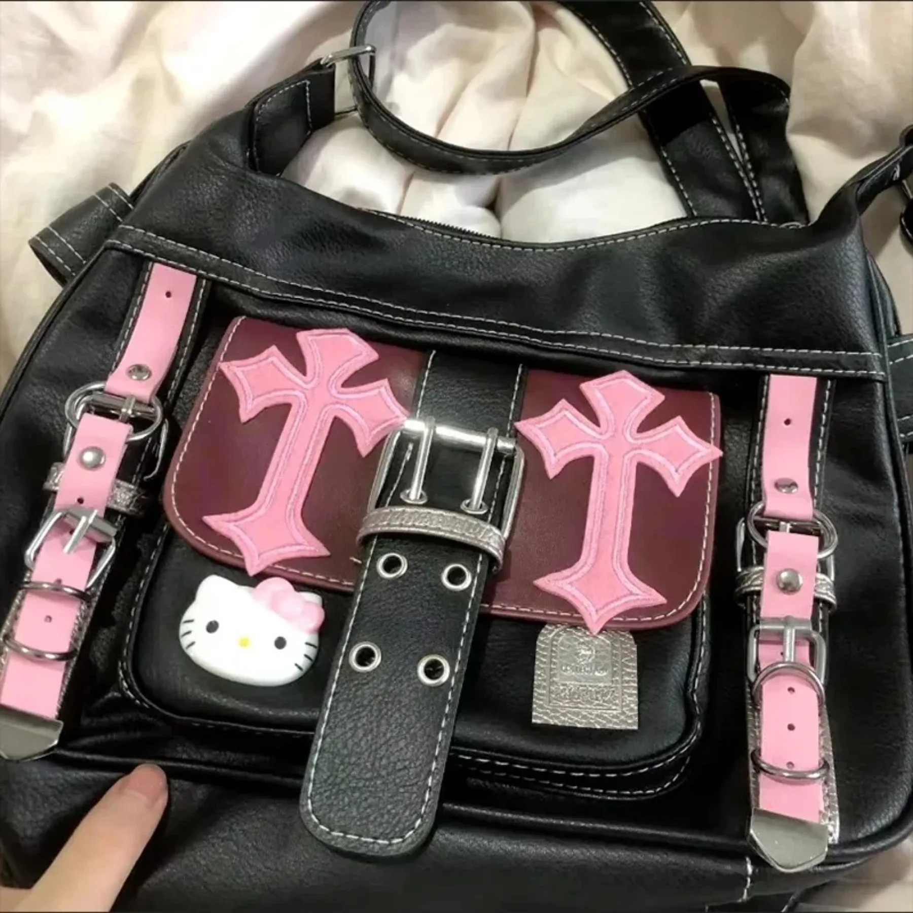 Kawaii Gothic Hello Kitty Pink Cross Bag - 10