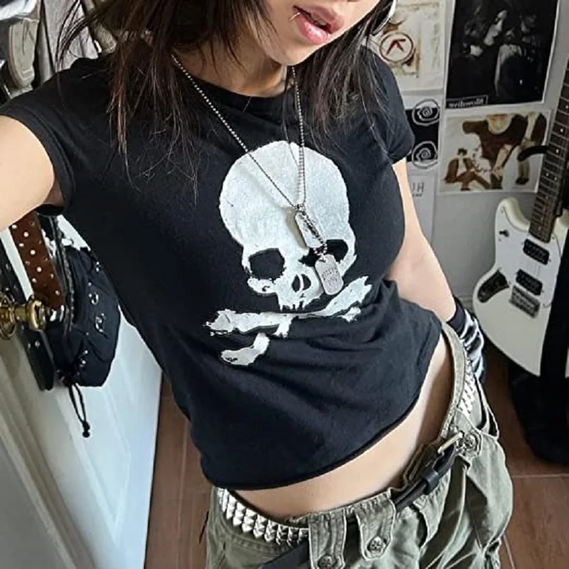 Gothic Crop Top with skull Print - 2