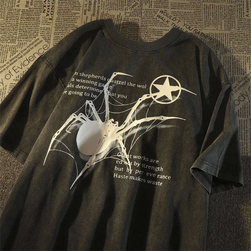 T-shirt with Spider Graphic - 7