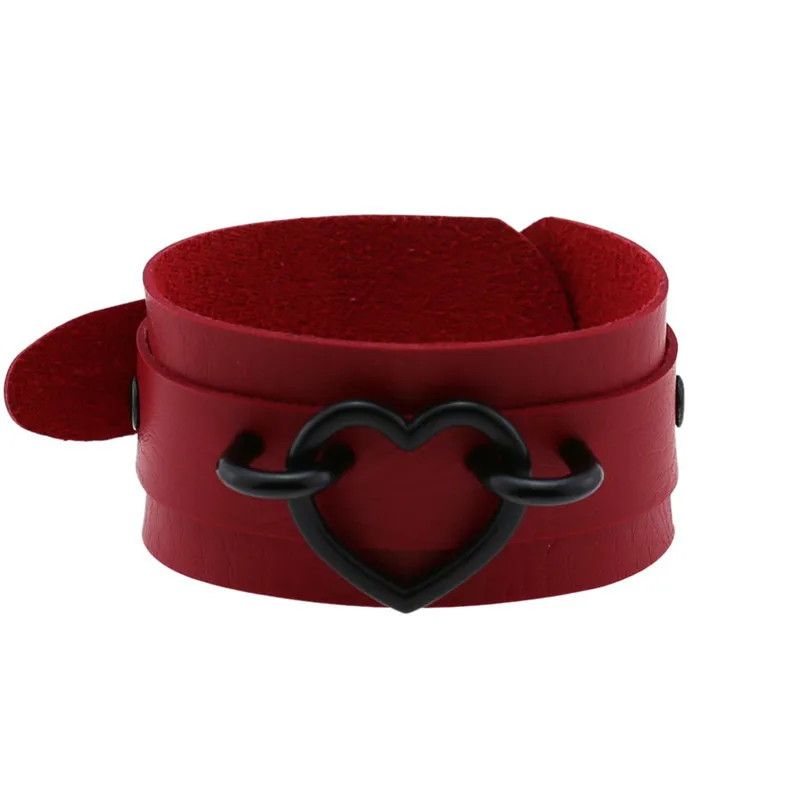 Red wristbands with spikes and rivets - 8