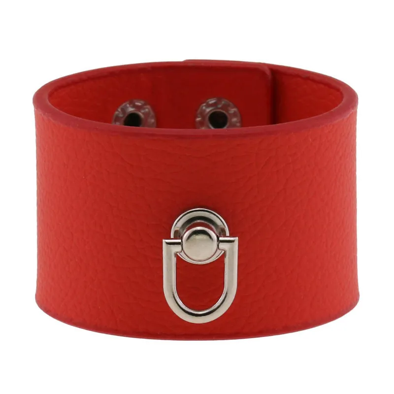 Red wristbands with spikes and rivets - 3