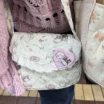 Shoulder Bag with Kawaii Cat Retro print photo review