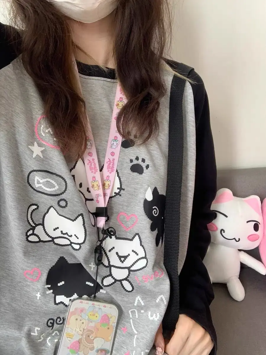 Kawaii Skater Girl T-shirt with Cartoon Cats - 1