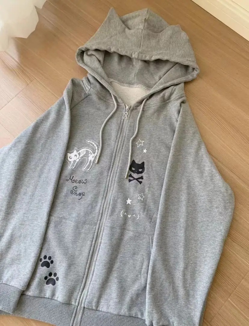 Kawaii Hoodie with Cute Gothic Cat Print - 7