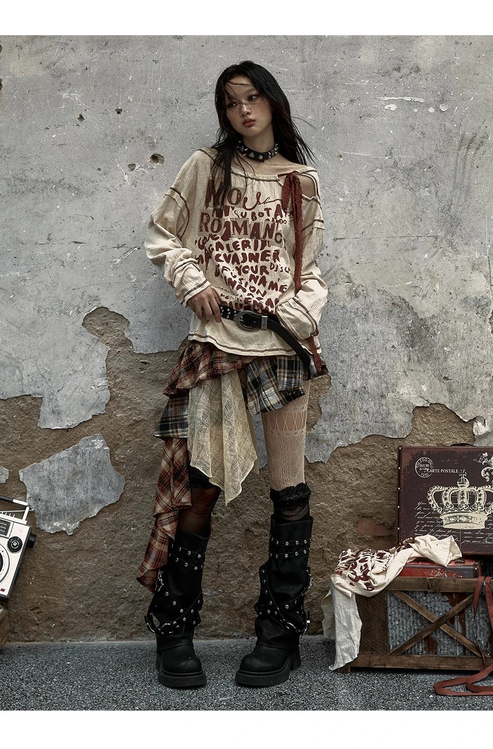 Grunge Streetwear Distressed Graphic T-Shirt - 3