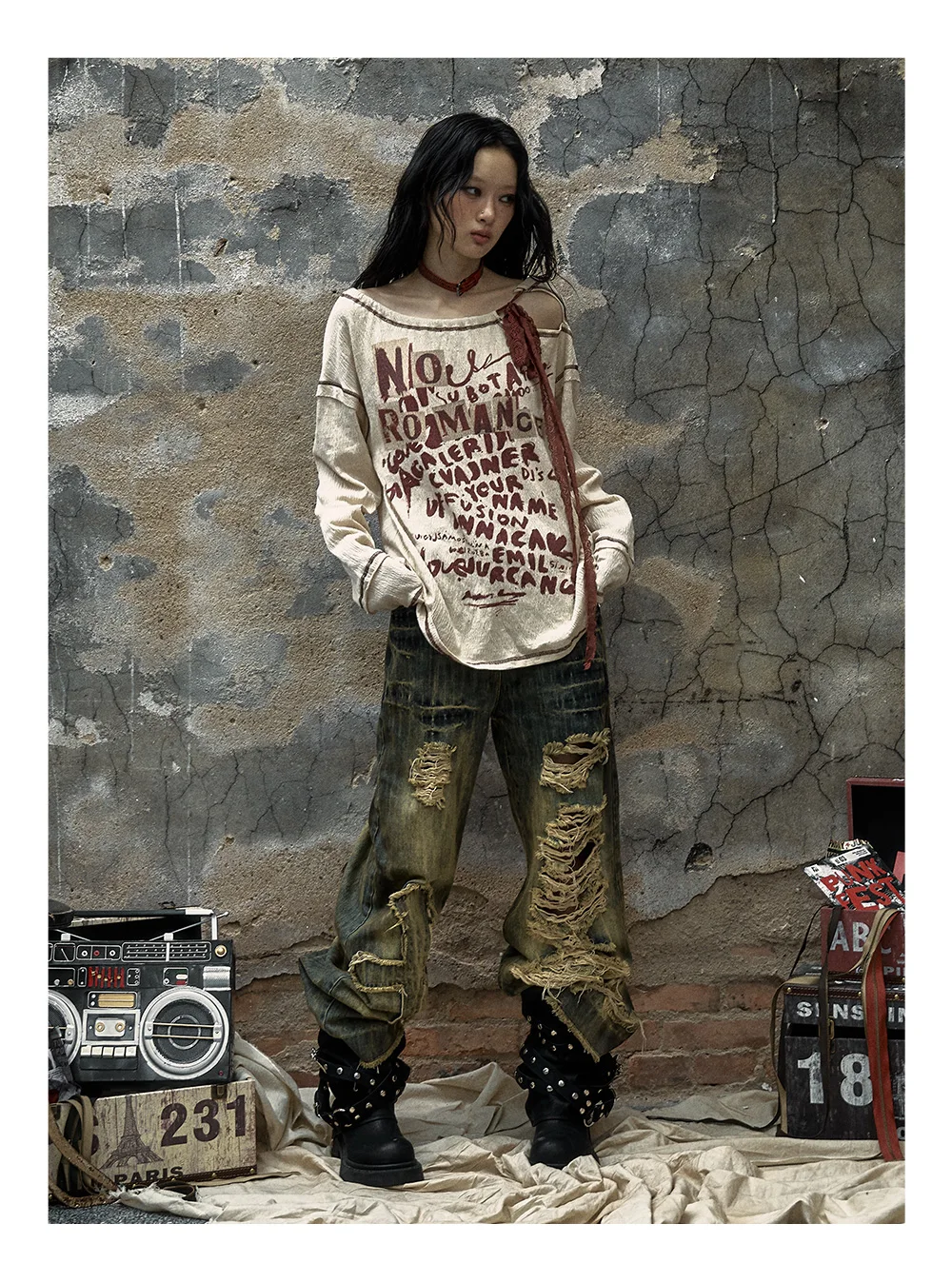 Grunge Streetwear Distressed Graphic T-Shirt - 21
