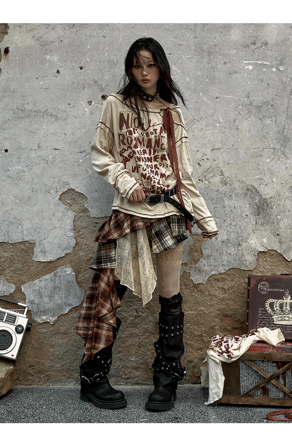 Grunge Streetwear Distressed Graphic T-Shirt - 6