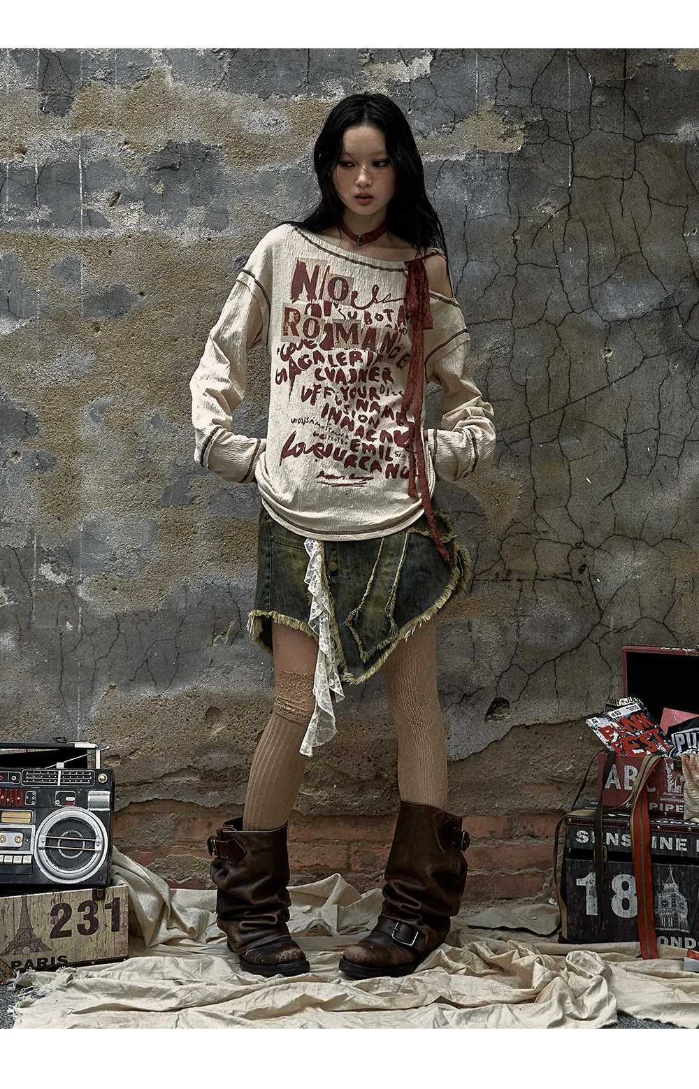 Grunge Streetwear Distressed Graphic T-Shirt - 16