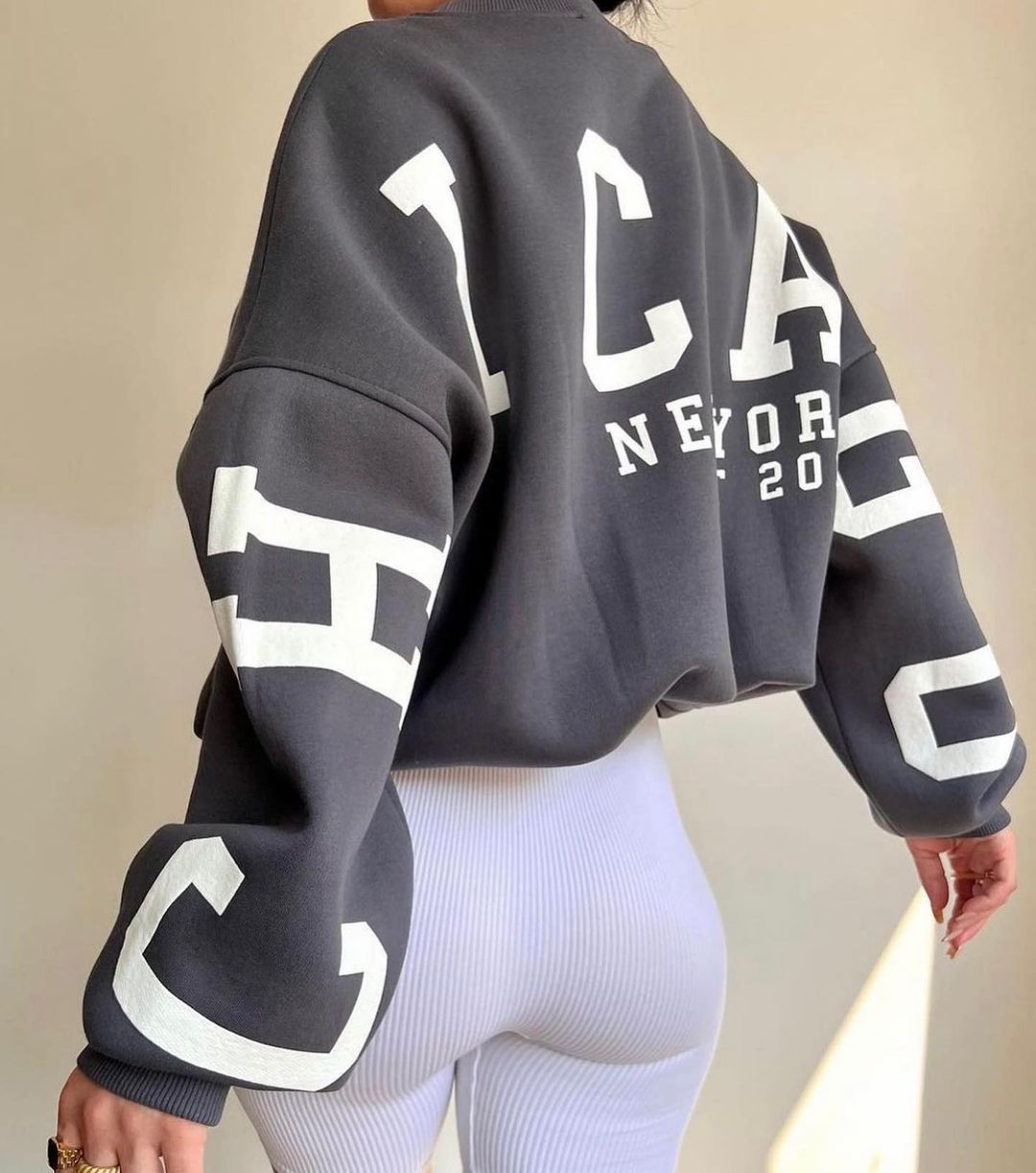 Streetwear Athleisure Sweatshirt in Übergröße - 6