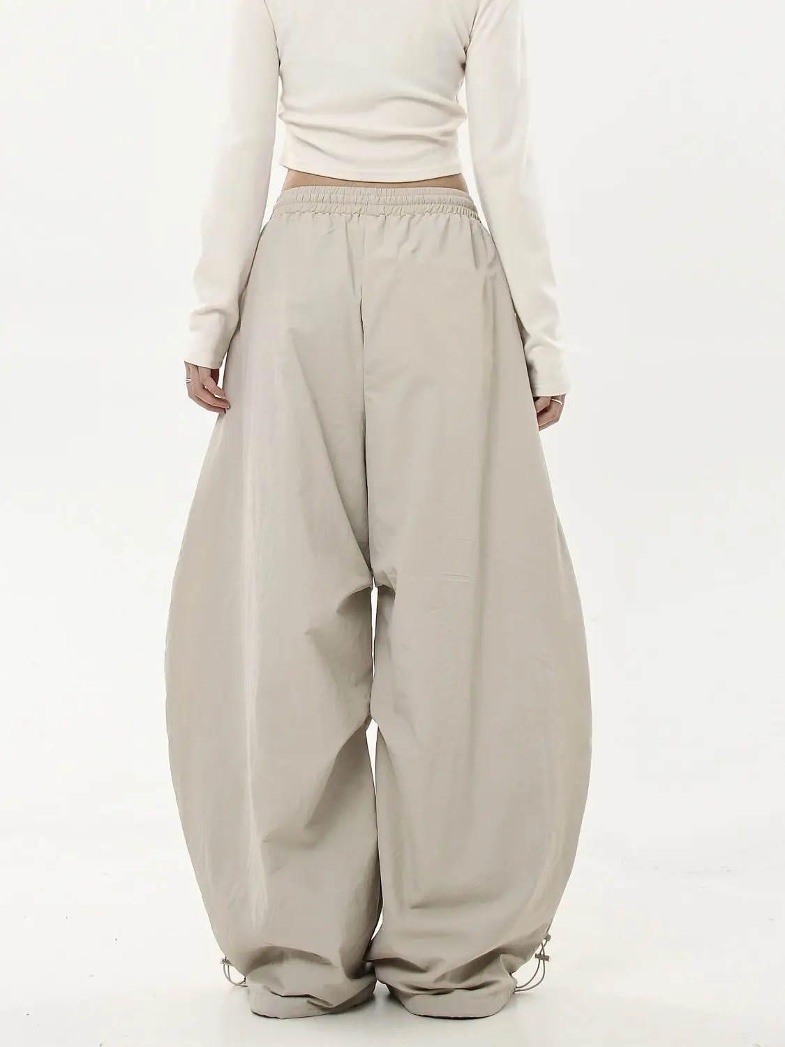 Minimalist Streetwear Baggy Cargo Pants - 13