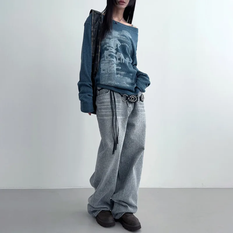 Grunge Streetwear Graphic Sweater - 18