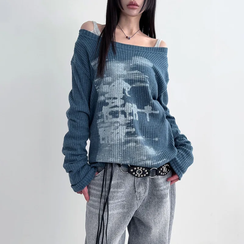 Grunge Streetwear Graphic Sweater - 4