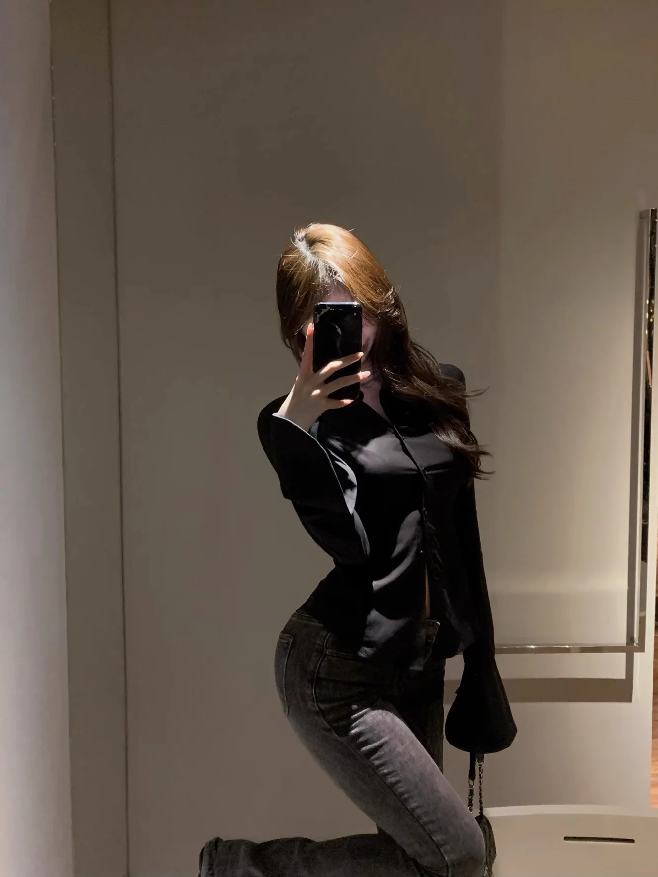Women Sexy Solid Color Slim Chiffon Shirt Turn-down Collar Flare Sleeve Tunic Bandage Design Vintage Female Blouses Spring 2025