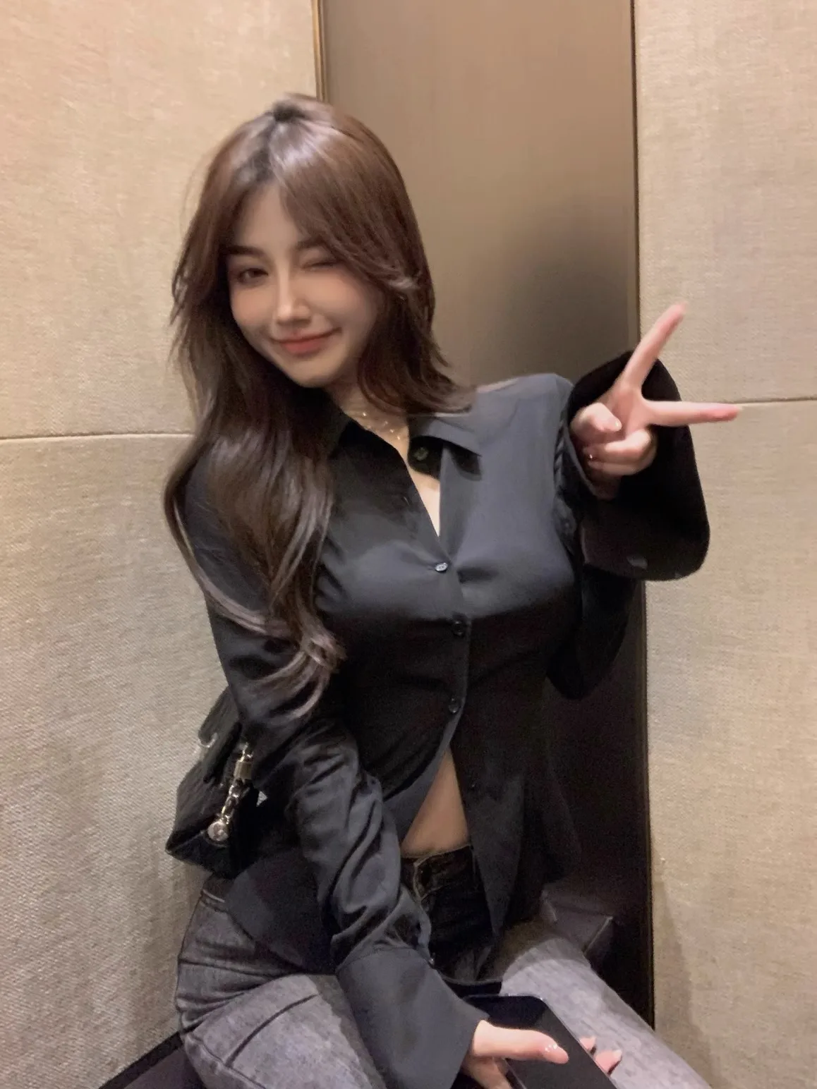 Women Sexy Solid Color Slim Chiffon Shirt Turn-down Collar Flare Sleeve Tunic Bandage Design Vintage Female Blouses Spring 2025