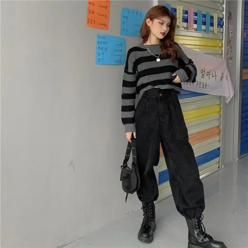 Y2K Grunge Cropped Striped Knit Sweater - 11 Y2K Grunge Cropped Striped Knit Sweater - 11