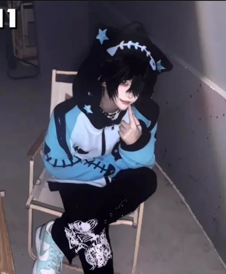 Kawaii Anime-Inspired Cat Ear Hoodie - 3