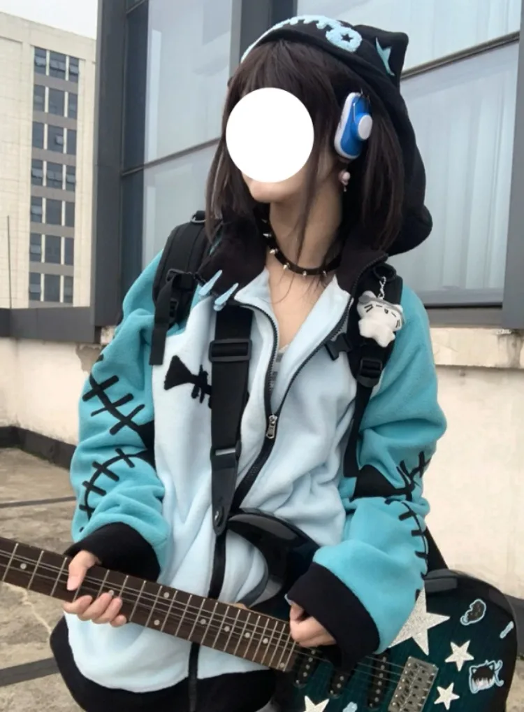 Kawaii Anime-Inspired Cat Ear Hoodie - 2