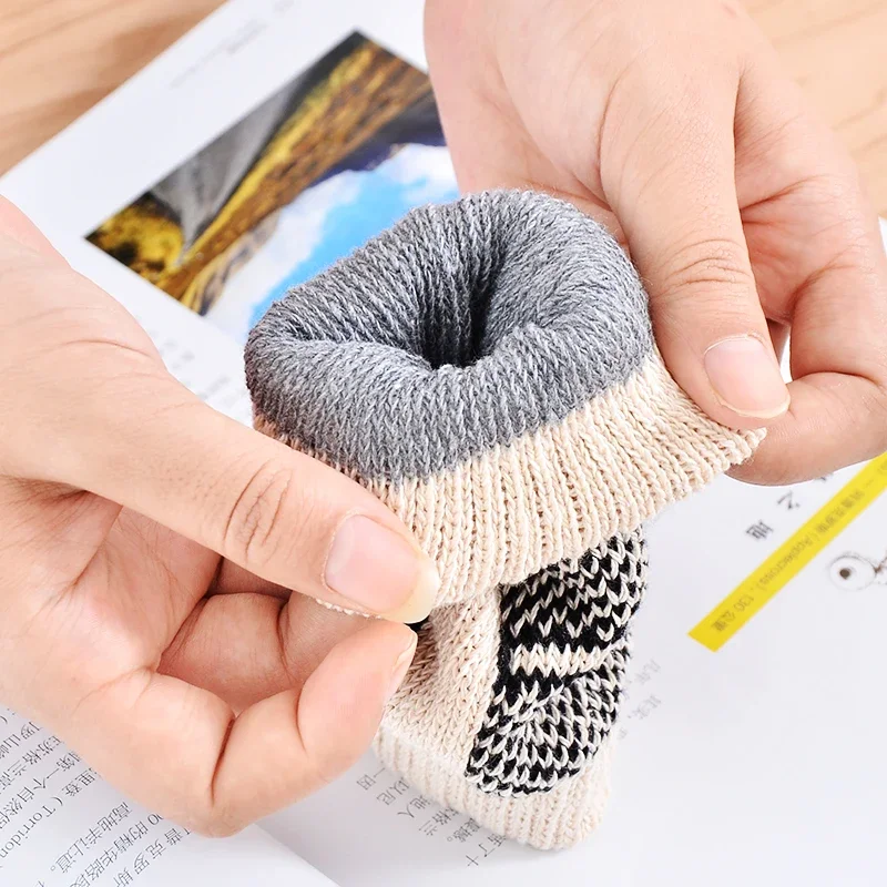 Gothic E-Girl Fingerless Star-Knit Mittens Gothic E-Girl Fingerless Star-Knit Mittens