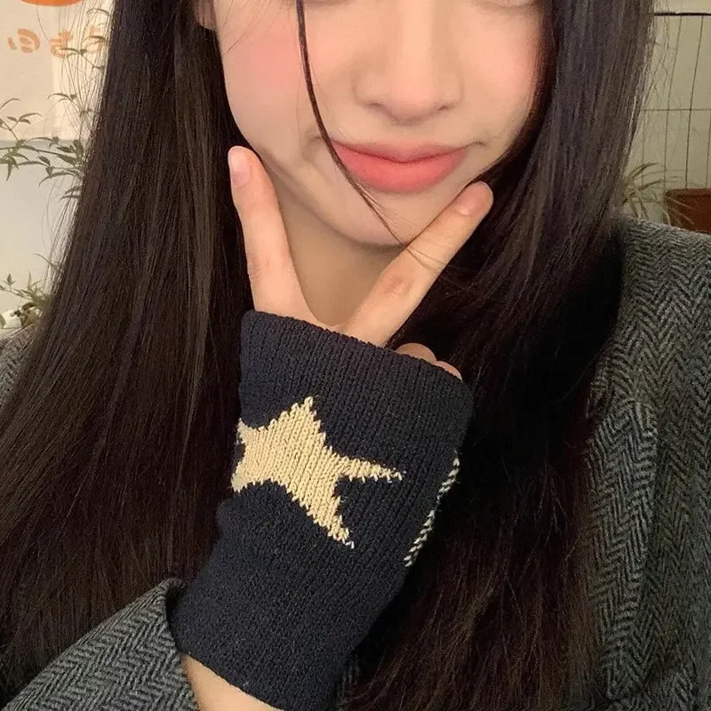 Gothic E-Girl Fingerless Star-Knit Mittens Gothic E-Girl Fingerless Star-Knit Mittens