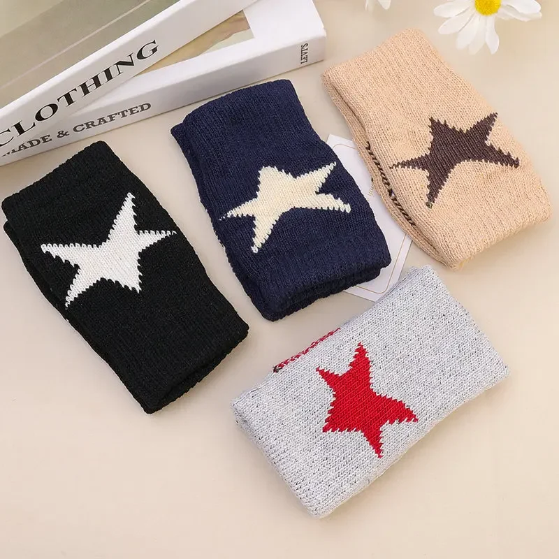 Gothic E-Girl Fingerless Star-Knit Mittens Gothic E-Girl Fingerless Star-Knit Mittens