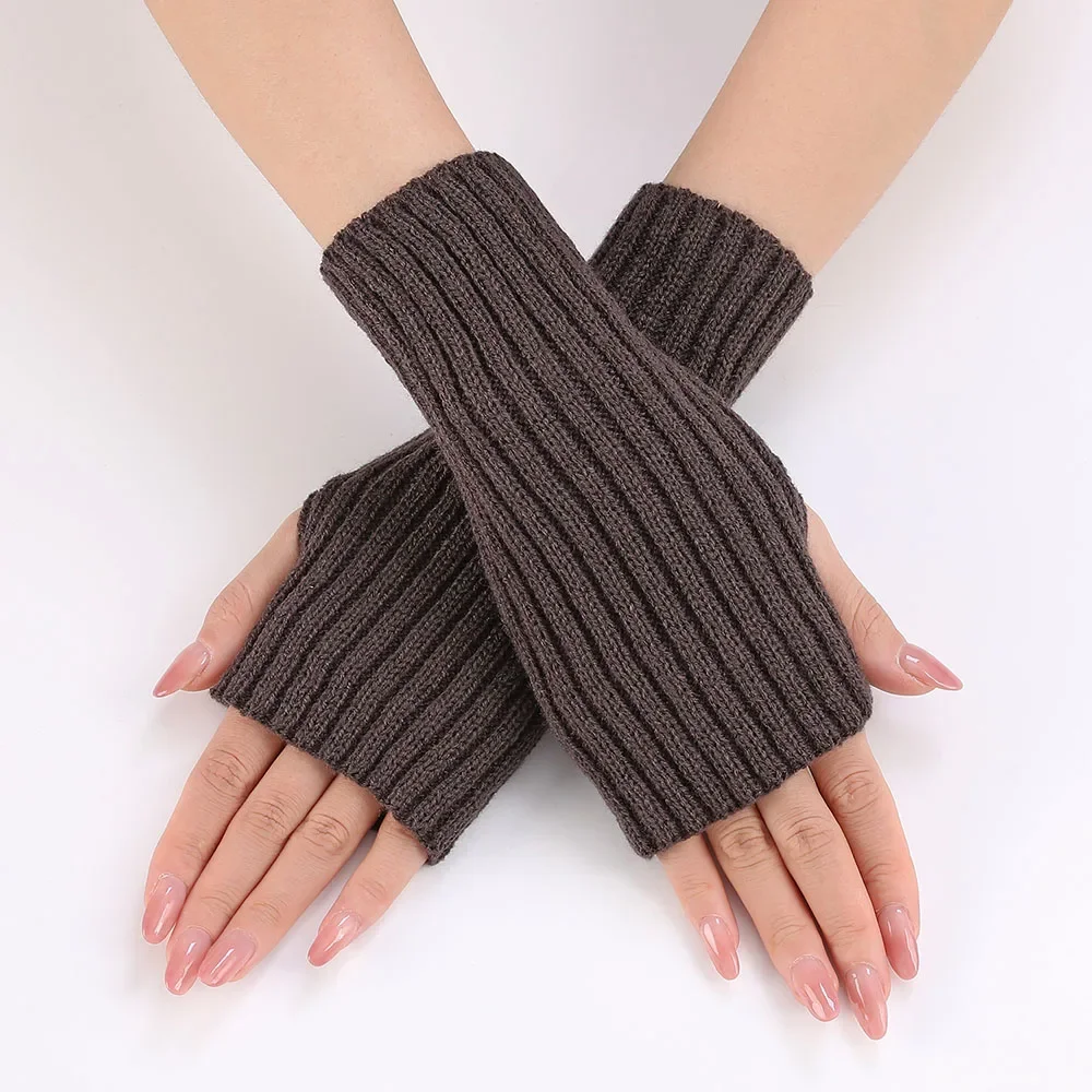 Gothic E-Girl Fingerless Star-Knit Mittens Gothic E-Girl Fingerless Star-Knit Mittens