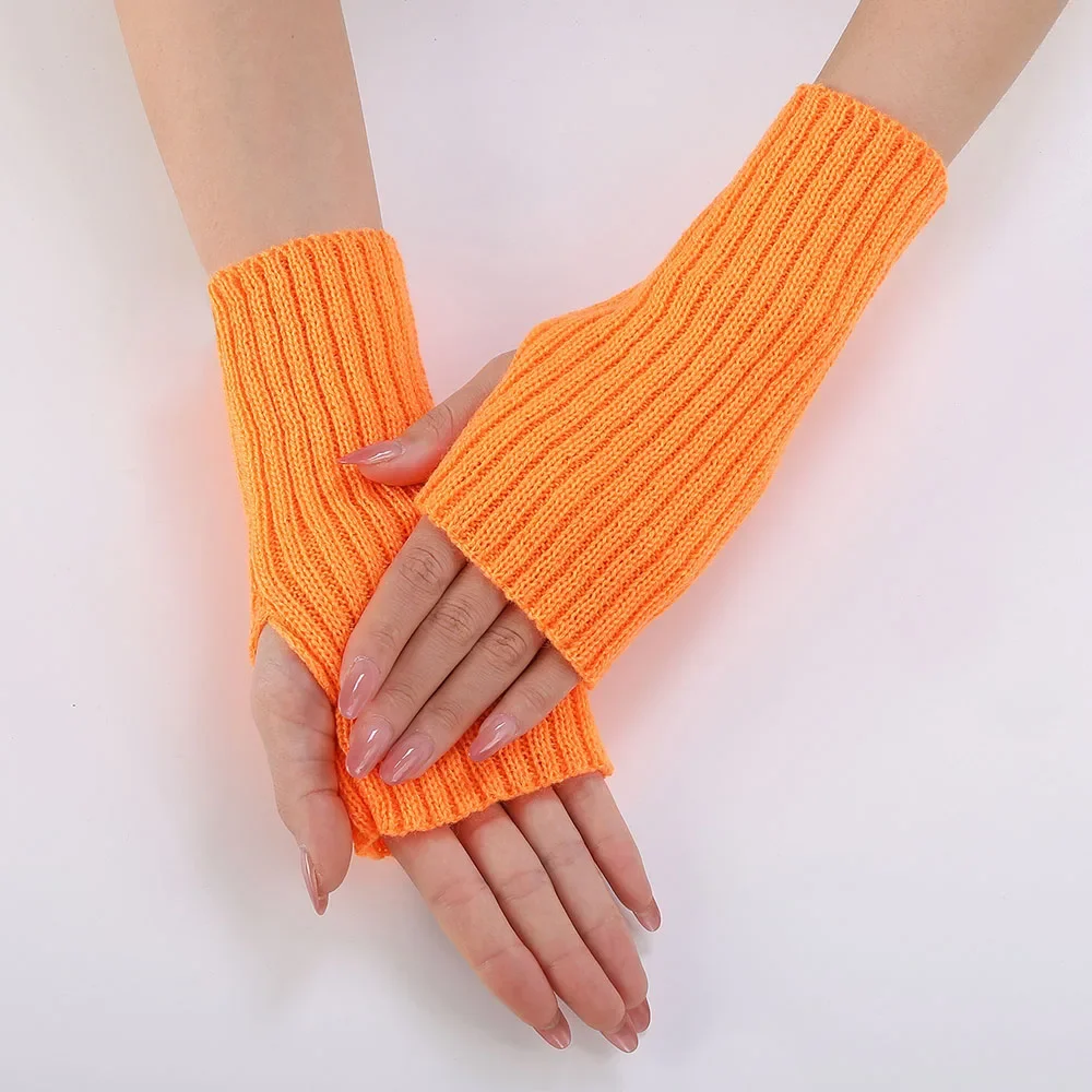 Gothic E-Girl Fingerless Star-Knit Mittens Gothic E-Girl Fingerless Star-Knit Mittens