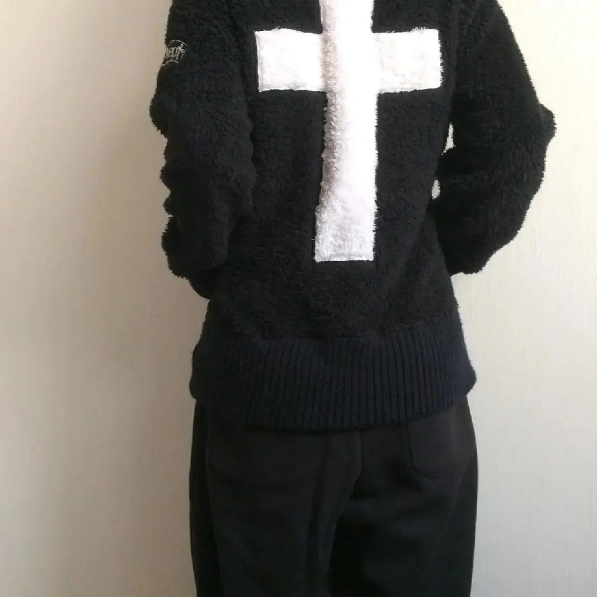 Punk Streetwear Skull & Crossbones Faux-Fur Trimmed Jacket - 3 Punk Streetwear Skull & Crossbones Faux-Fur Trimmed Jacket - 3