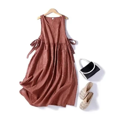Brick red