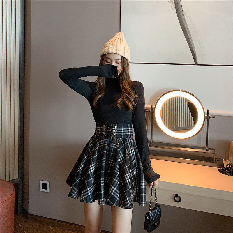 Punk Grunge Lace-Up Plaid Mini Skirt - 4