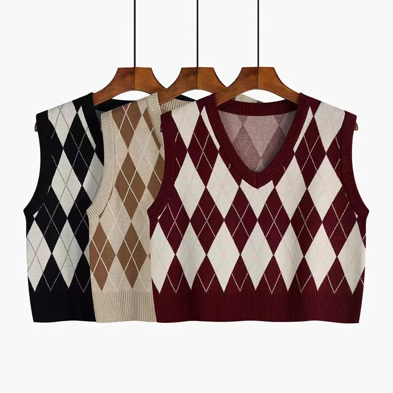 Dark Academia Argyle Knitted Vest - 4 Dark Academia Argyle Knitted Vest - 4