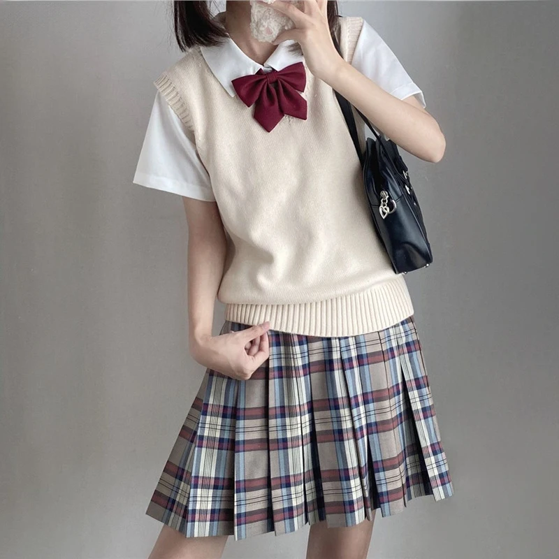 Preppy Kawaii Schoolgirl Knitted Vest and Pleated Skirt Set - 3 Preppy Kawaii Schoolgirl Knitted Vest and Pleated Skirt Set - 3