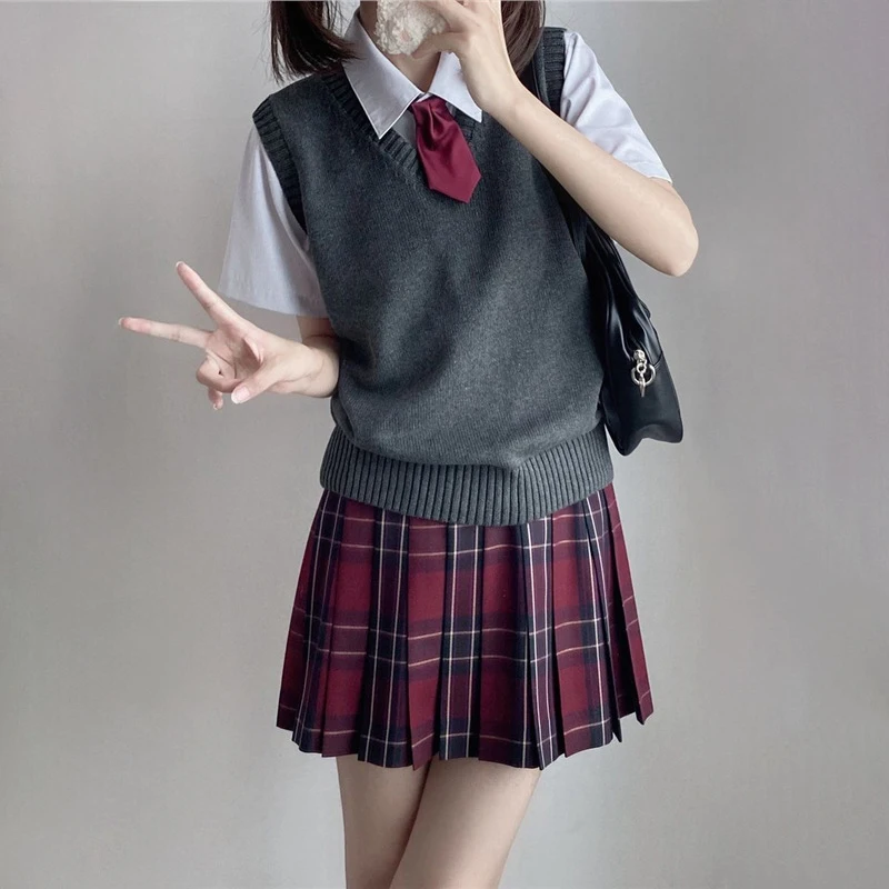 Preppy Kawaii Schoolgirl Knitted Vest and Pleated Skirt Set - 5 Preppy Kawaii Schoolgirl Knitted Vest and Pleated Skirt Set - 5